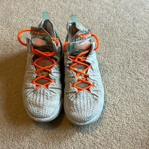 Lebron Basketball Shoes